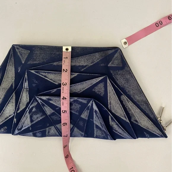 Issey‎ Miyake132 5 Origami Folded Cluch Convertible Shoulder Bag Navy Silver